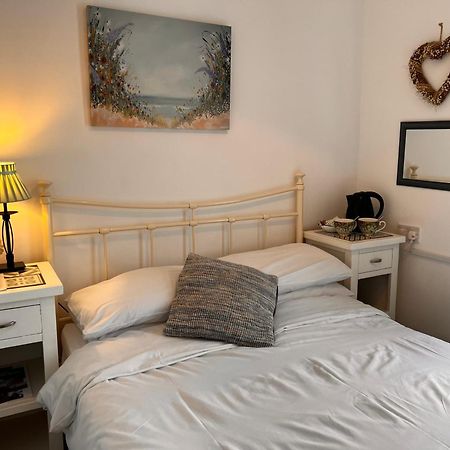 North Sands Lodge Скарборо Экстерьер фото