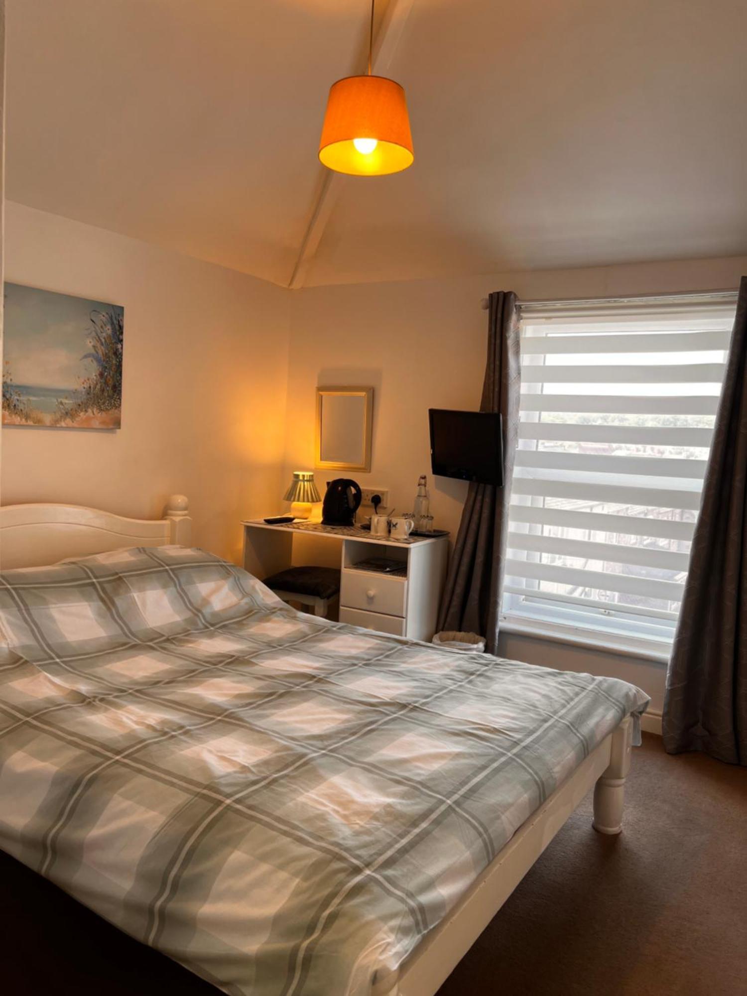 North Sands Lodge Скарборо Экстерьер фото